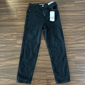 Zara mom fit high rise slim mom leg jeans BLACK